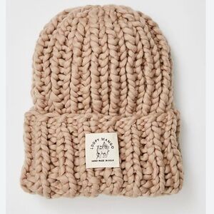 NWOT Free People Loopy Mango Winter Beanie